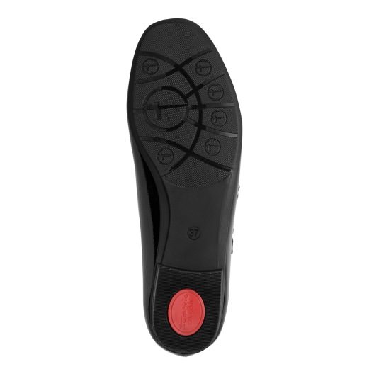 Tamaris black patent wide fit pump with removable footbed